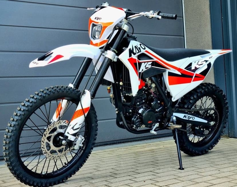 KAYO K5 300 ENDURO DIRT BIKE chladený vodou, nový