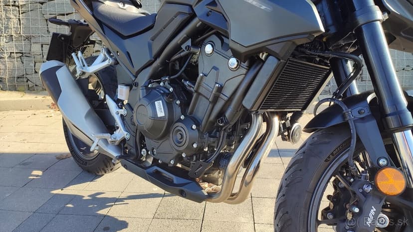 Honda CB500FA Hornet, 1900km, 5/2025 kúp. v SR.
