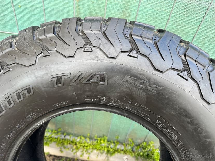 Predám offroad pneu 315/70 r17 315/70/17 4x4 R17 SUV M+S Pre