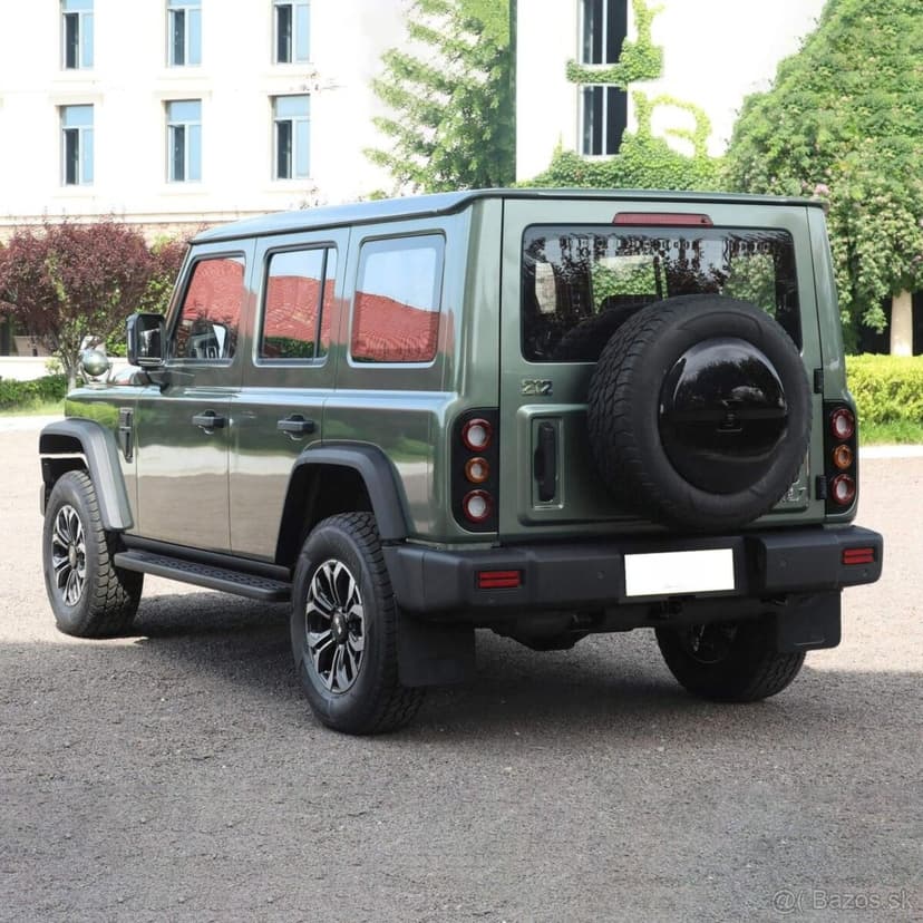 212 BAW 4x4 LPG automat 3x dif.lock 2025 nové tažné 3,5t