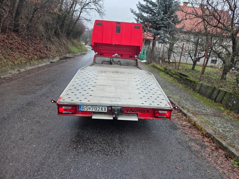 Predam Odtahovku Iveco.Daily 3.0 liter , hlinikova korba