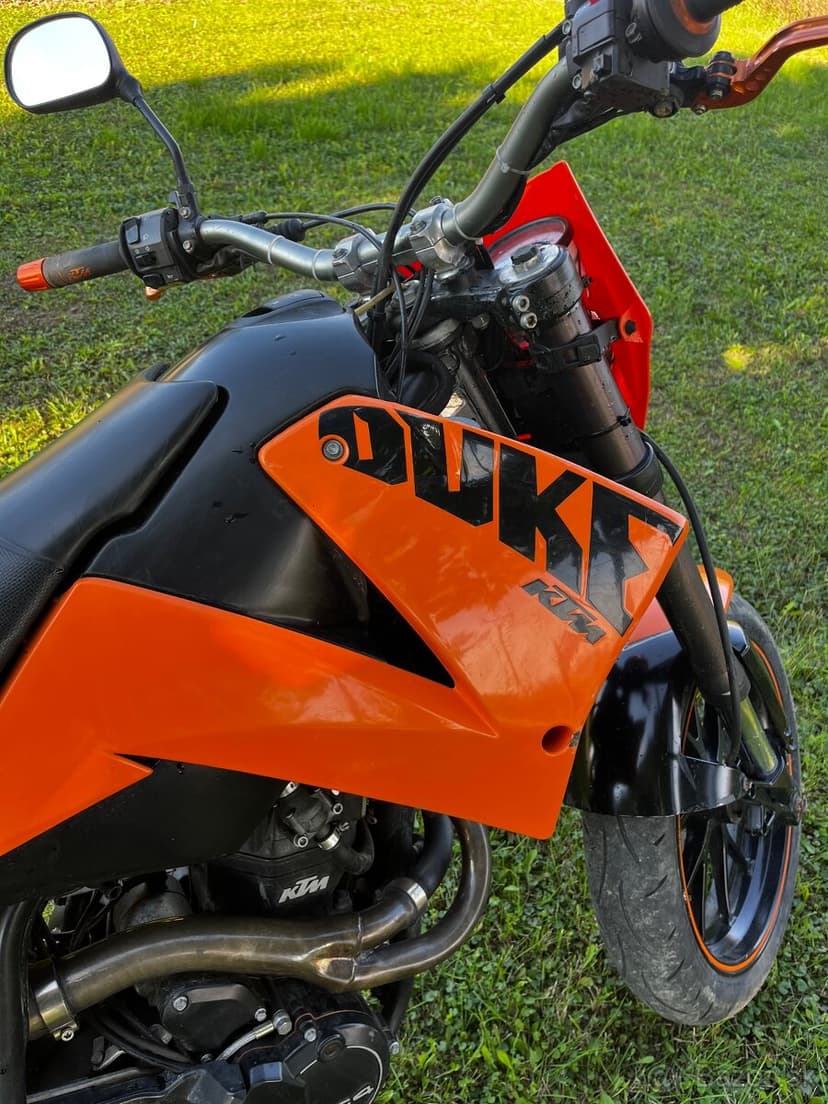 KTM LC4
