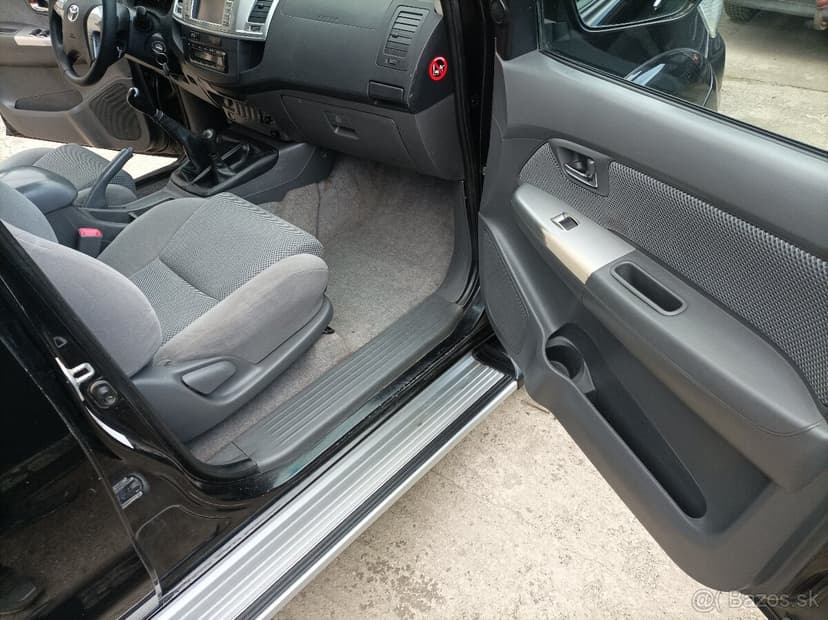 toyota Hilux 3.0  4x4