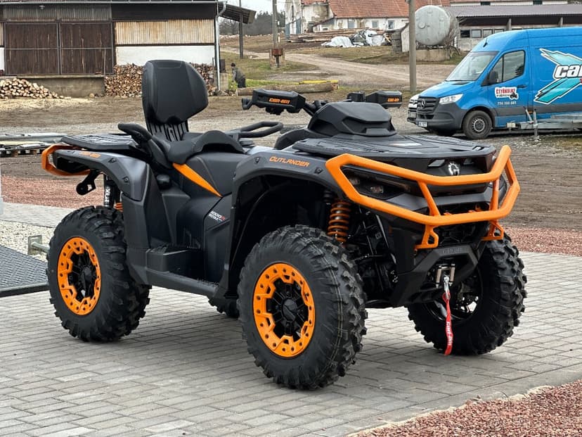 Can-am Outlander Max 1000R XT-p Int. MY2025 bez ABS, AKCE