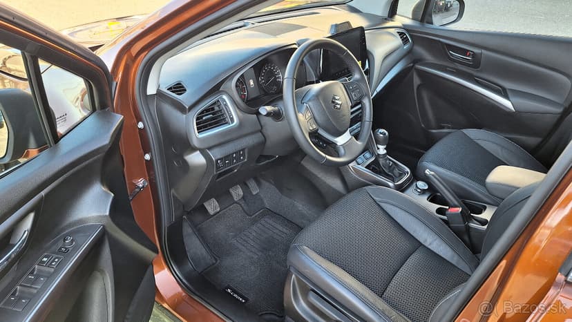 S-CROSS 1,4T GLX Elegance 4x4 TSMJYBD2S00C30361