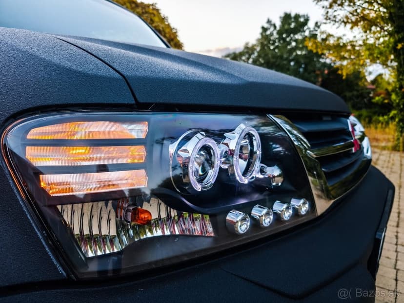 Mitsubishi Pajero 3,2 DI-D MANUÁL 4X4 OFFROAD RAPTOR