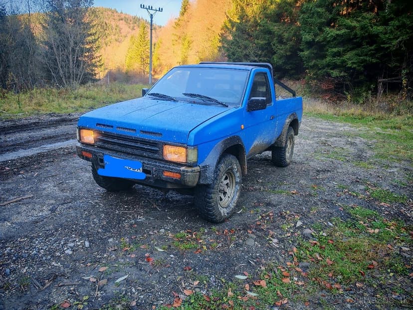 Predám/ vymením Nissan Navara D21 2.7 TD
