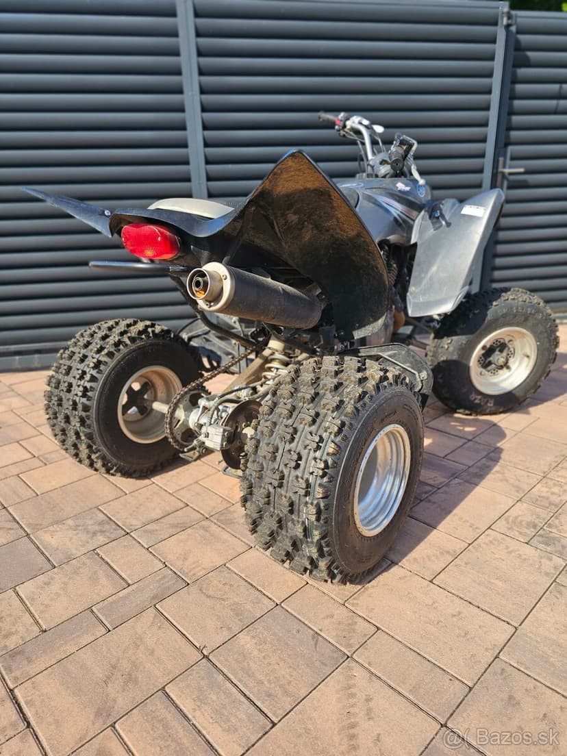 2x Yamaha Raptor 350