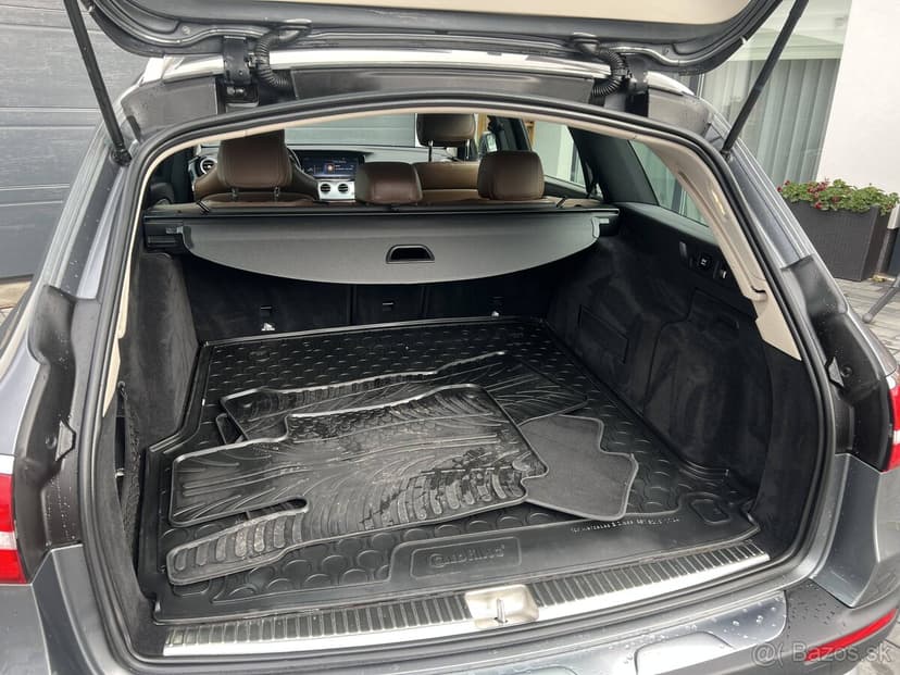 Mercedes-Benz E All-Terrain E220d Sport 4-Matic