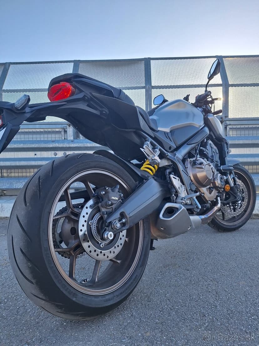Honda CB650R