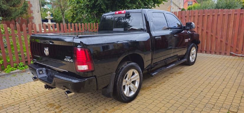 Dodge Ram 1500 Sport 2014 5.7 hemi 4x4