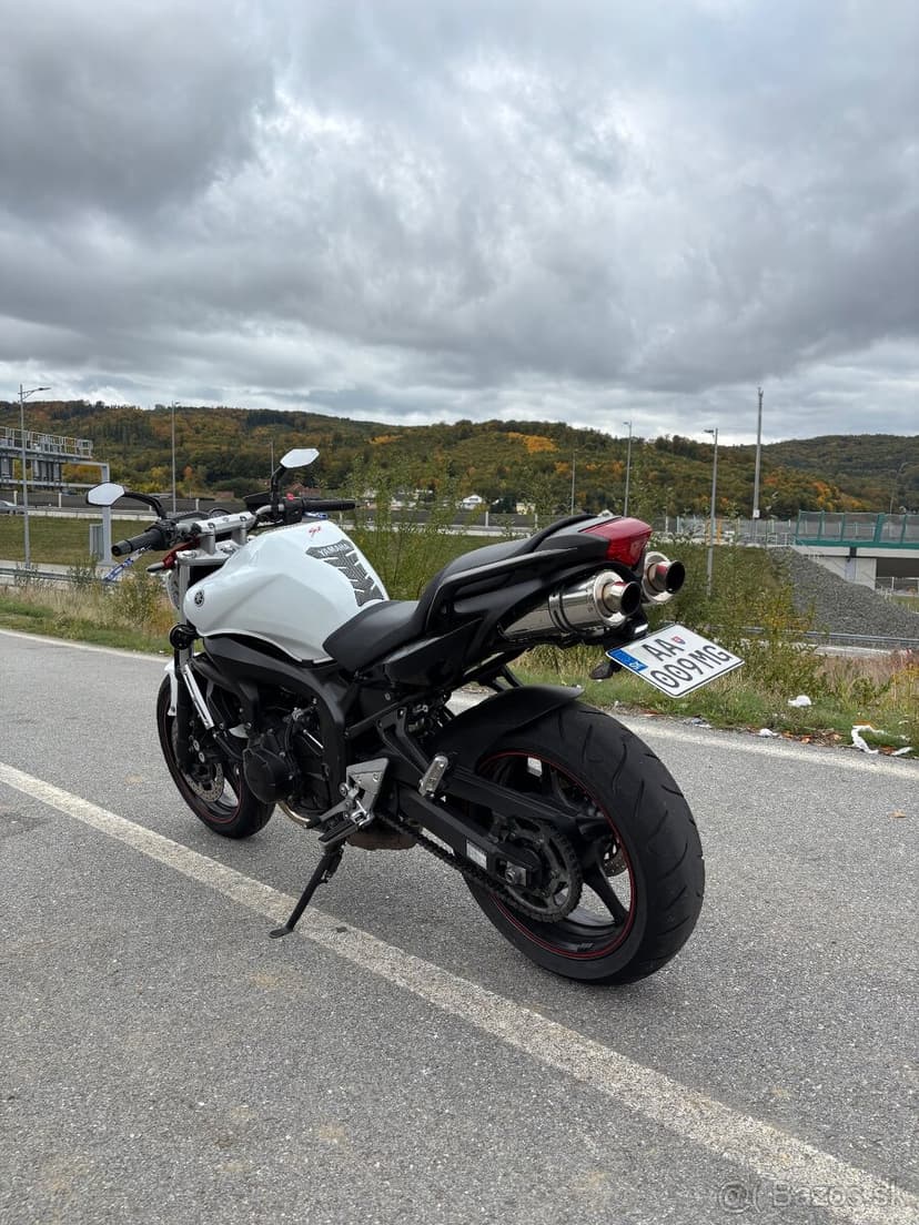 Yamaha FZ6 fazer 600cc 72kW