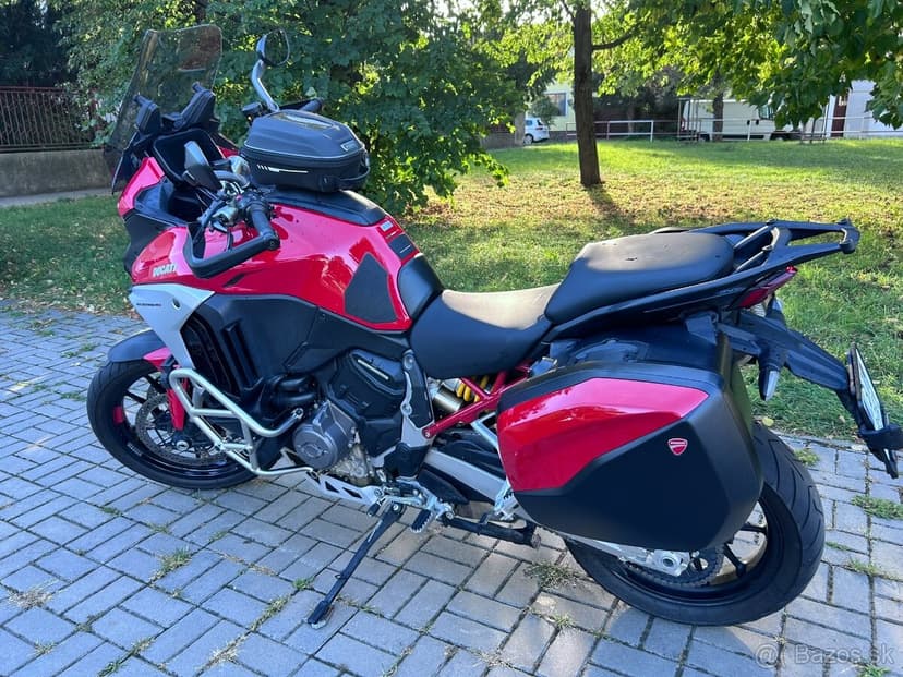 Ducati Multistrada V4S, 2022., v zaruke. naj. 23800km