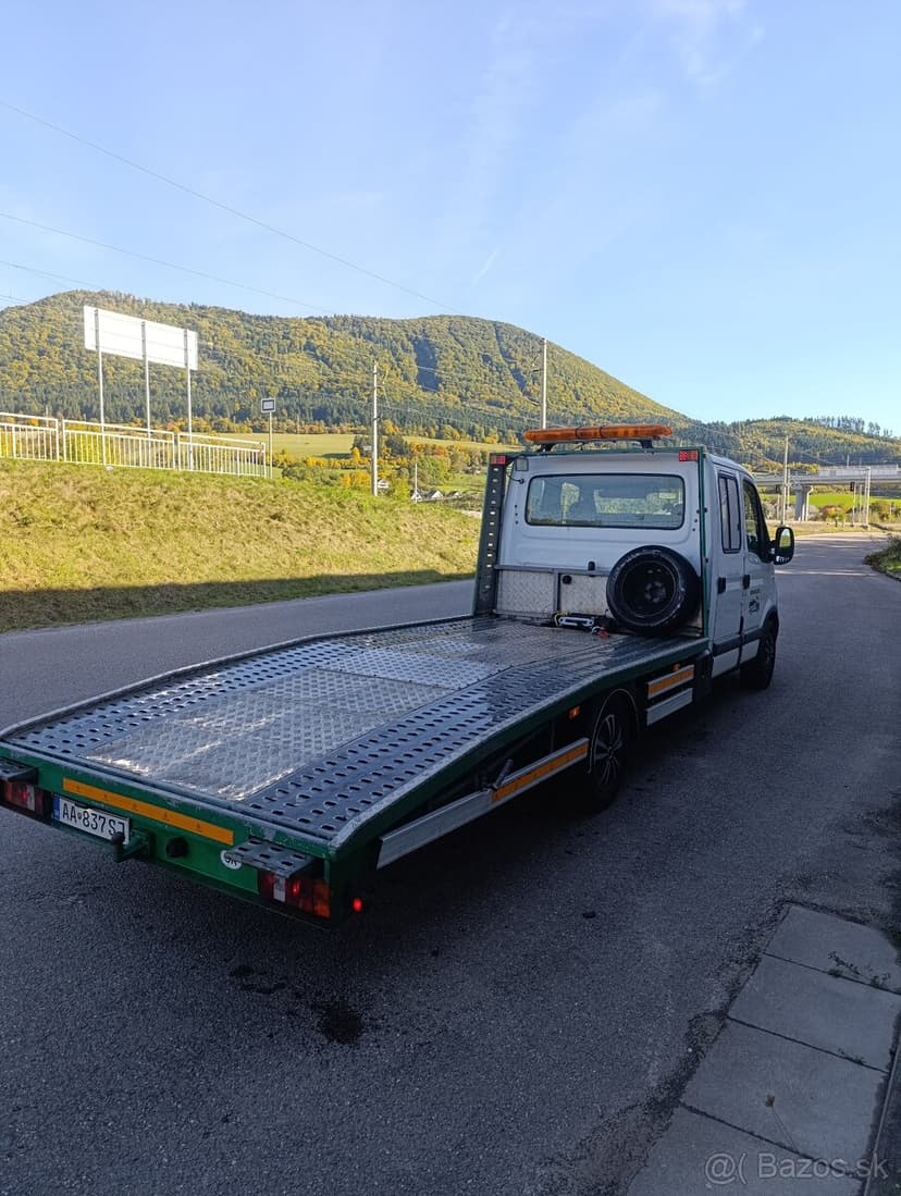 Predám odtahovy special do 3,5t