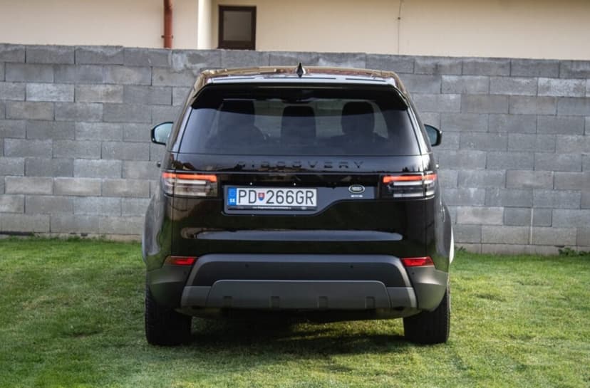 Land Rover Discovery 3.0 SDV6 SE