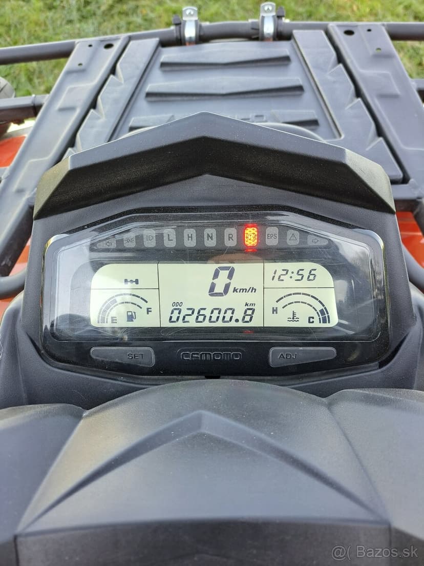 Štvorkolka CF Moto 800 Gladiator