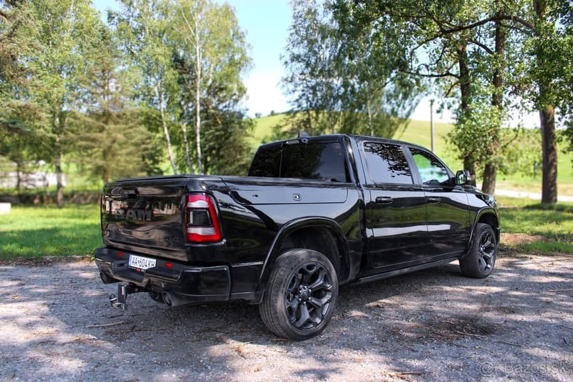 Dodge RAM 1500 5.7 HEMI Limited Black edition,Odpočet DPH