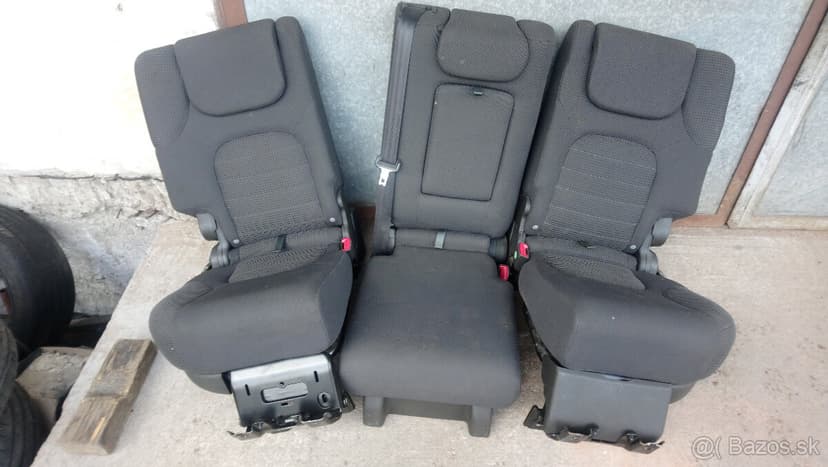 Nissan Pathfinder R51, Navara diely