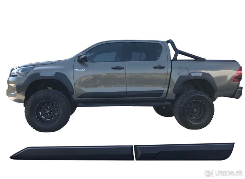 Ochranné oplastovanie dverí Toyota Hilux 2016 -