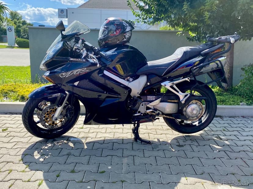 Honda VFR 800