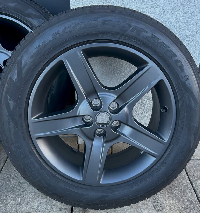 20" disky s pneumatikami Land Rover Defender