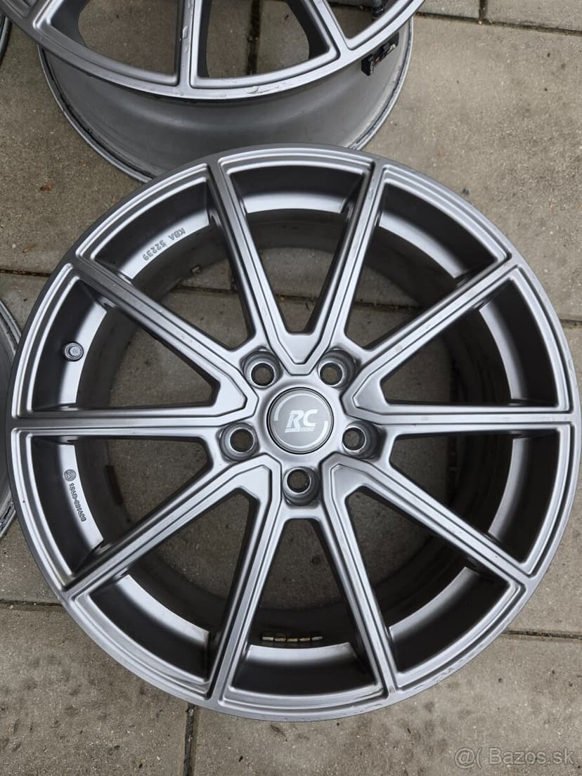 Zimné pneu + disky VW,Škoda,Seat,Cupra,Audi,Mercedes,BMW