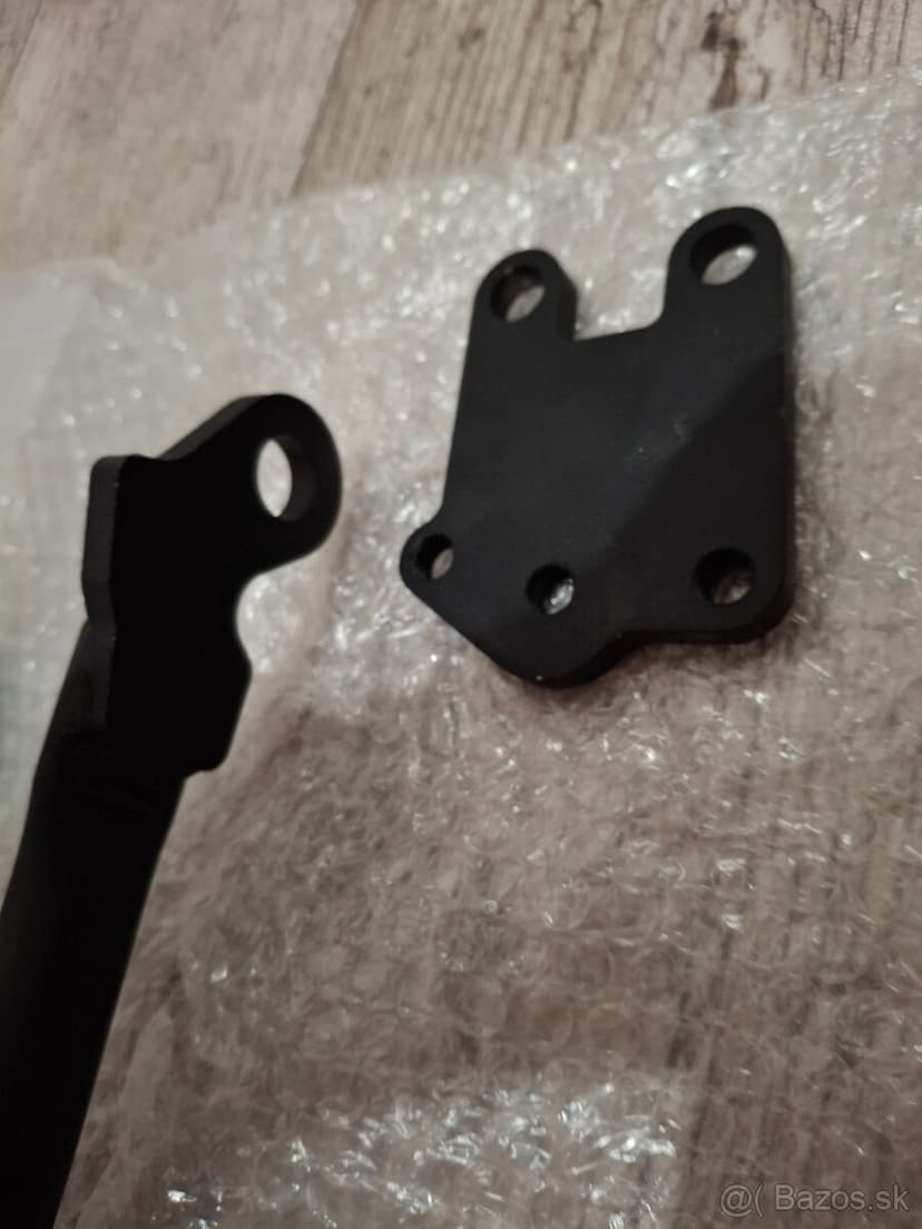 Centrálny stojan Yamaha MT 07 / Tracer - nový