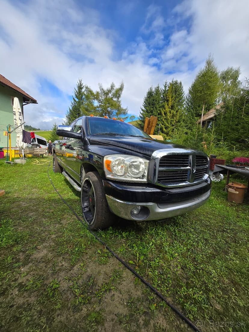 Dodge ram 1500 5.7 hemi