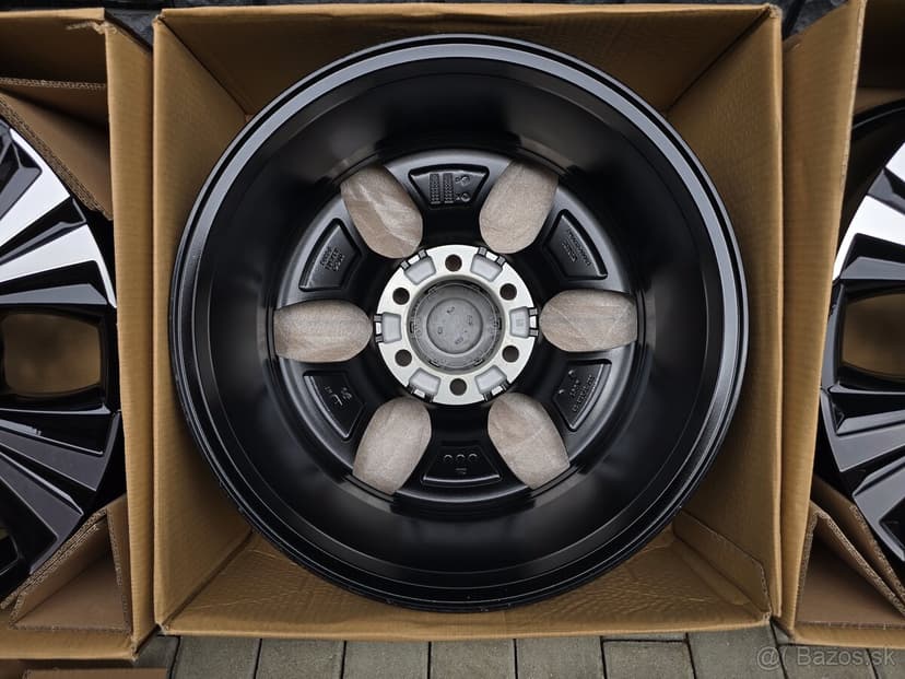 6x139,7 Toyota Hilux Land Cruiser Nepoužite