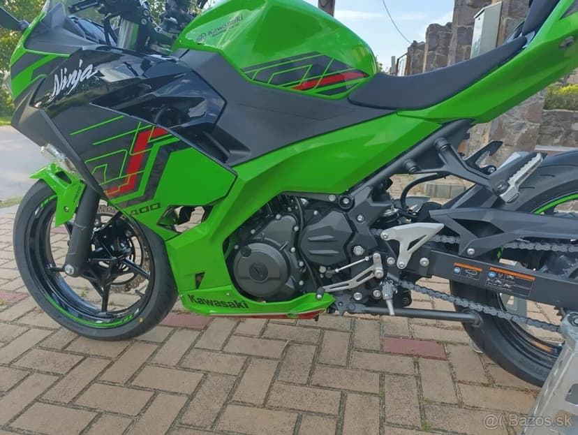Predám Kawasaki Ninja 400 KRT r.v. 2023
