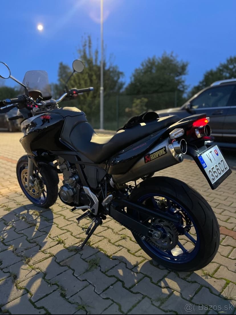 Aprilia Pegaso Strada 660 Top Stav