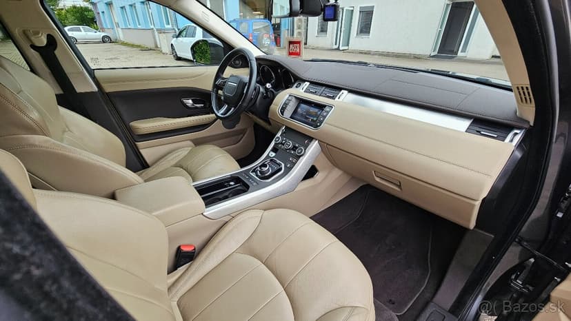Range Rover Evoque Si4 177kw 2.0 benzín automat