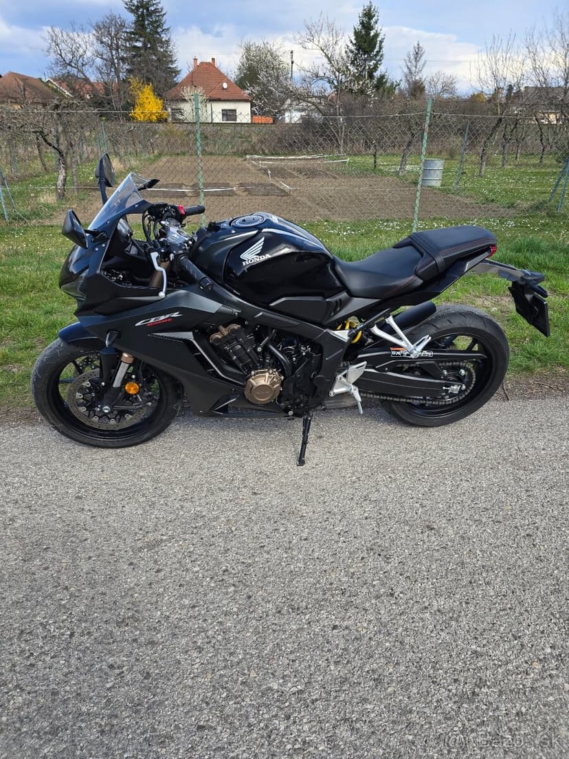 Honda CBR 650R