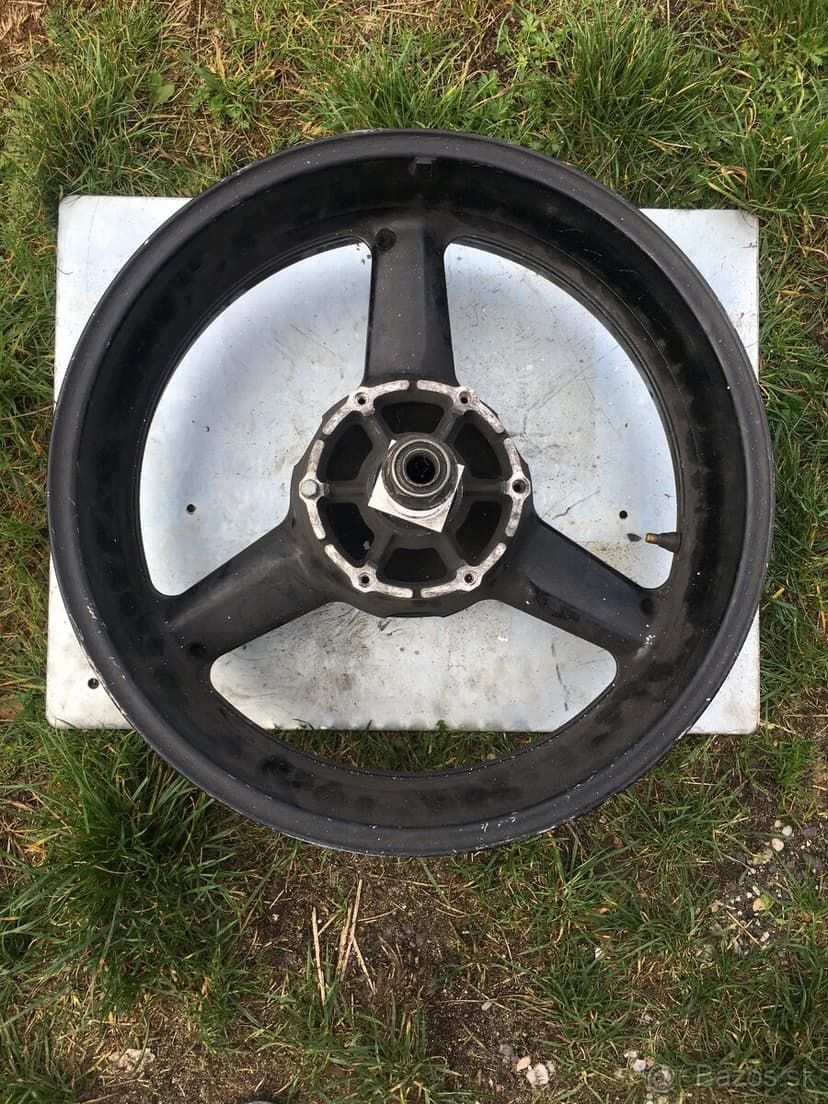 Predne a Zadne Kolesa