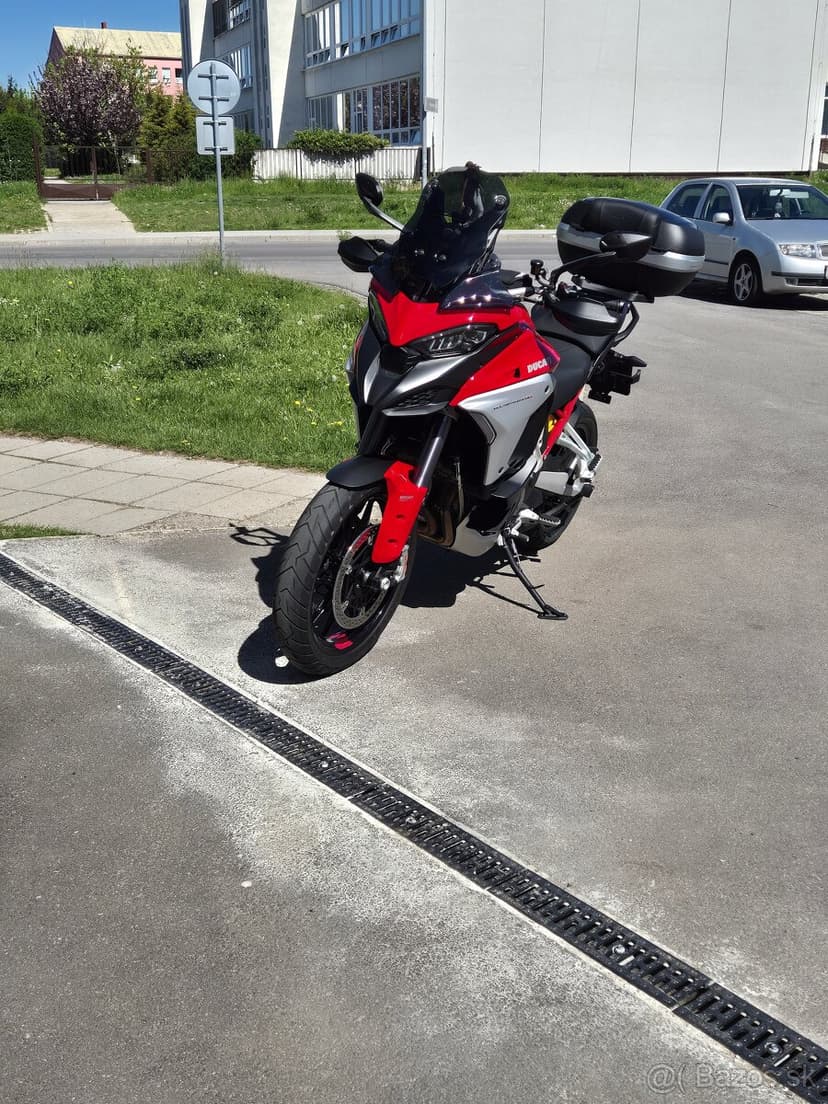 Ducati multistrada v4s