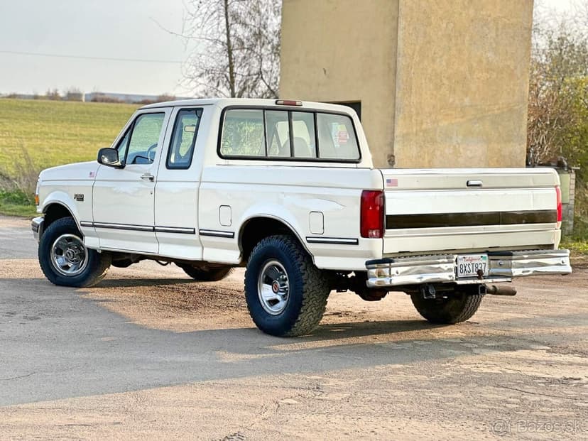 1995 Ford F-150 5.8 V8 | 4x4 | XLT | 110k mil