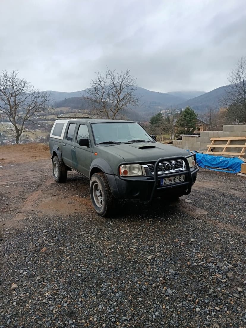 Nissan navara D22