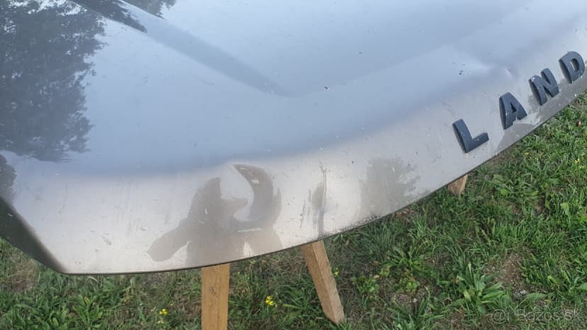 Kapota Land Rover Discovery 4