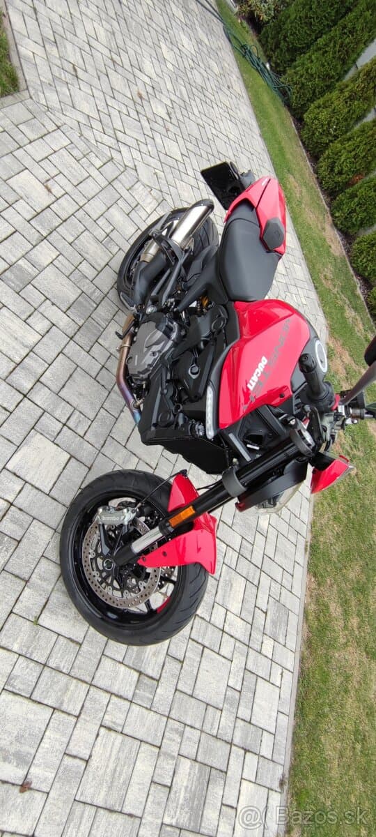 Ducati Monser+