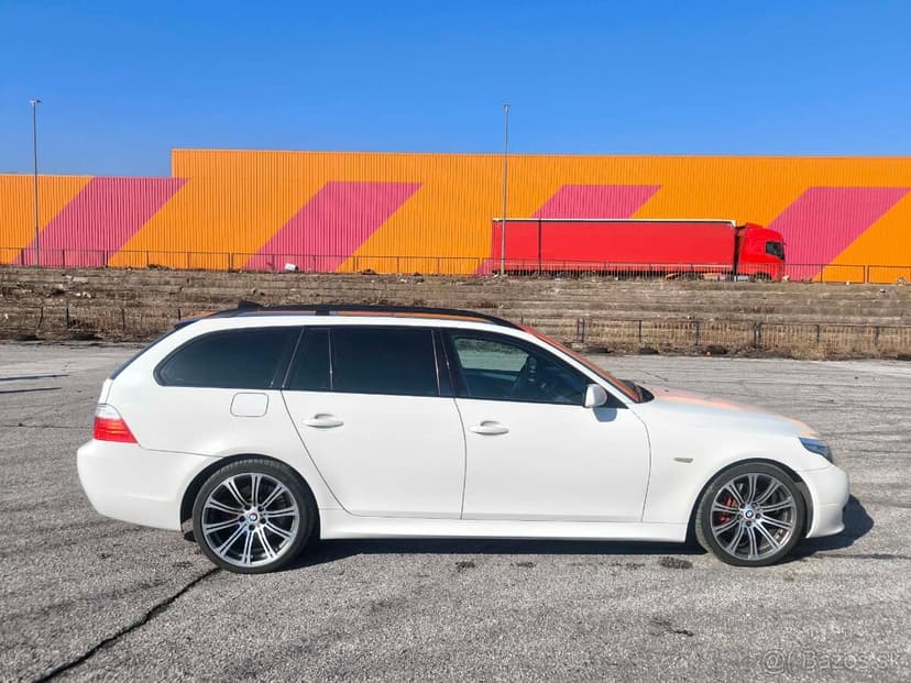 Predám BMW e61 525d touring