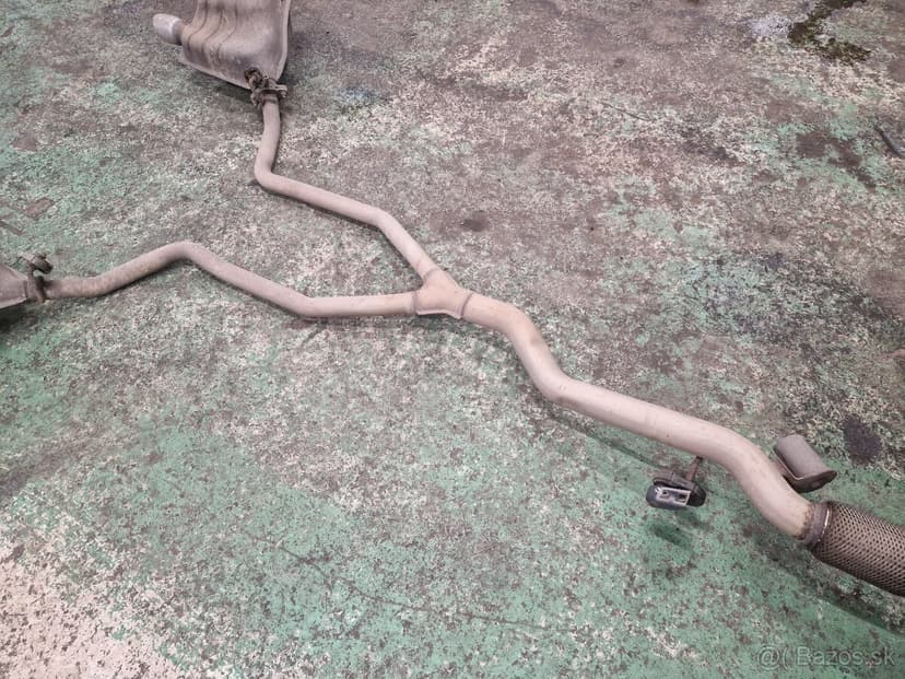 Výfuk Jeep Grand Cherokee WK2 3.0 CRD