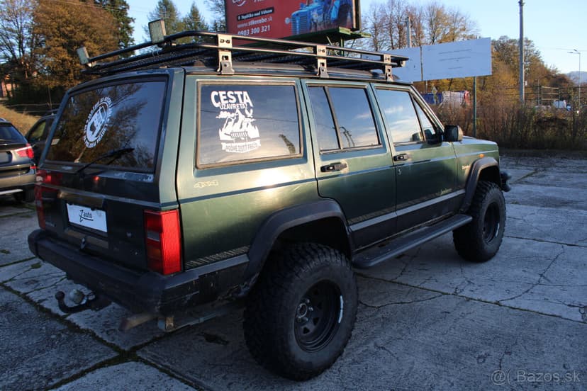 Jeep Cherokee 2.0 TD, 4x4 , 64kW , M5