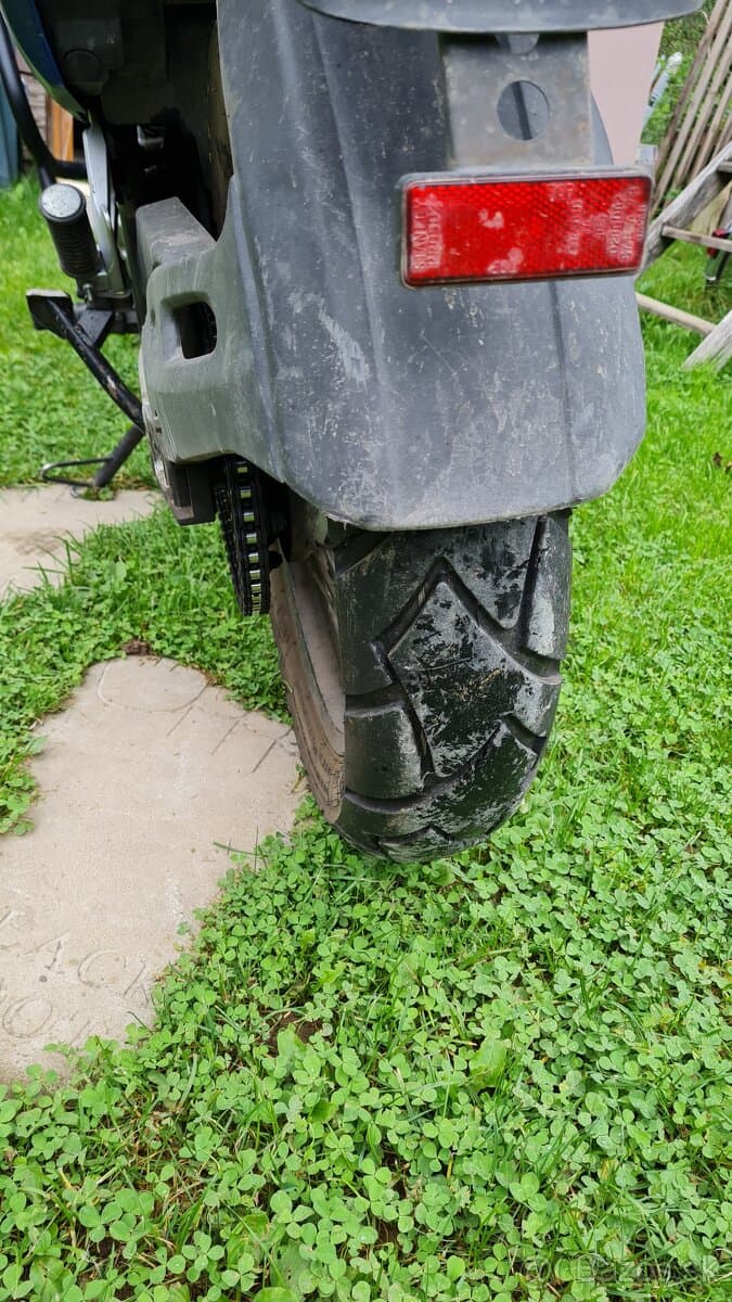 Suzuki xf650 freewind