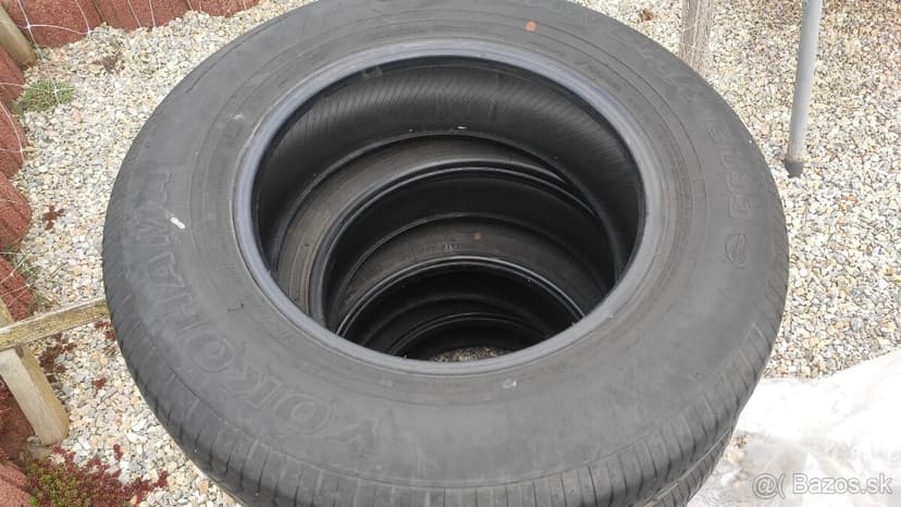 215/70 R16 suv Yokohama Geolandar G033