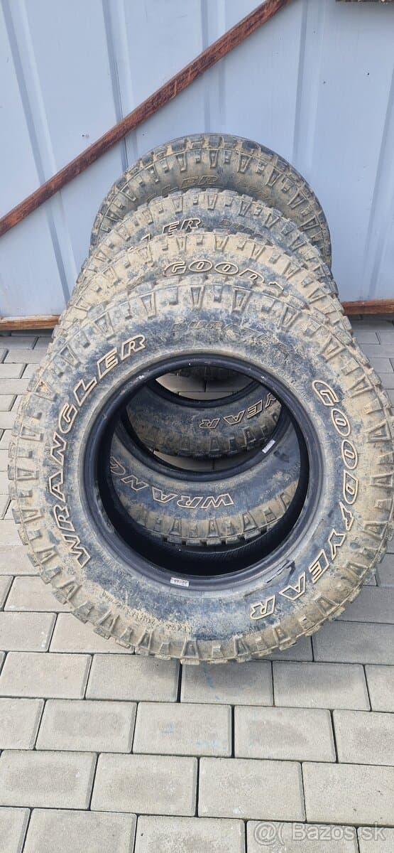 Offroad pneu Wrangler 265/70 R17 Goodyear