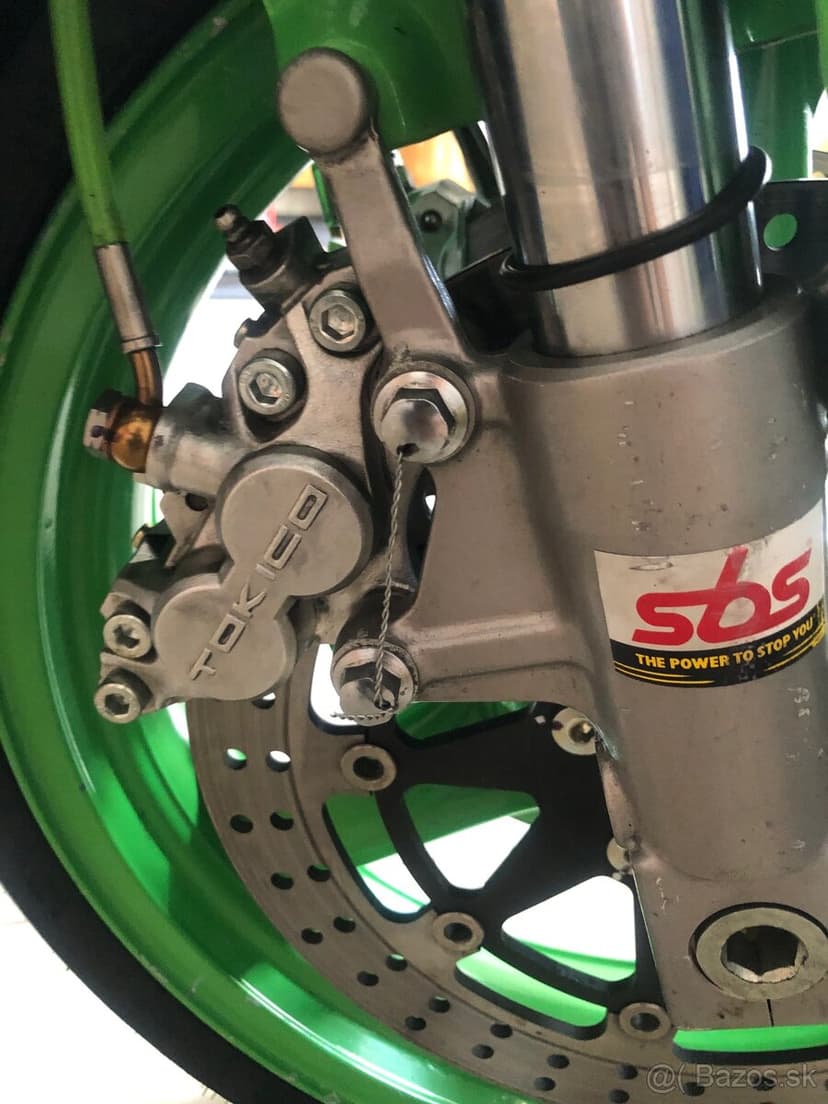 Kawasaki ZXR 400 nemecky TP mozna vymena