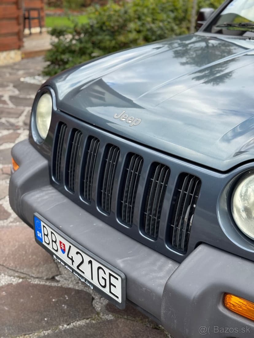 Jeep Cherokee Sport 2,4 Benzín 108kw 4x4