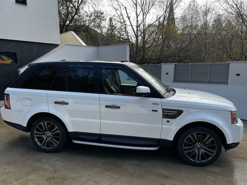 Land Rover Range Rover Sport 3.0 TDV6 HSE