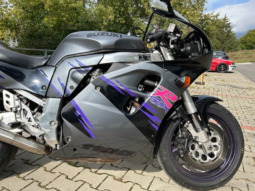 Suzuki GSXR 1100, Suzuki GSX-R 1100