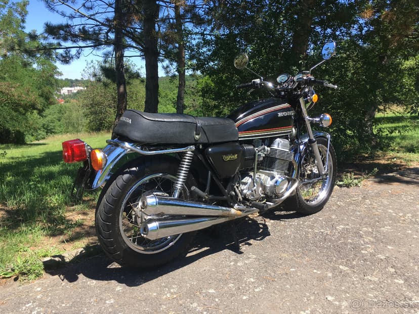 Honda CB750 Four K7, r.v. 1977 s TP